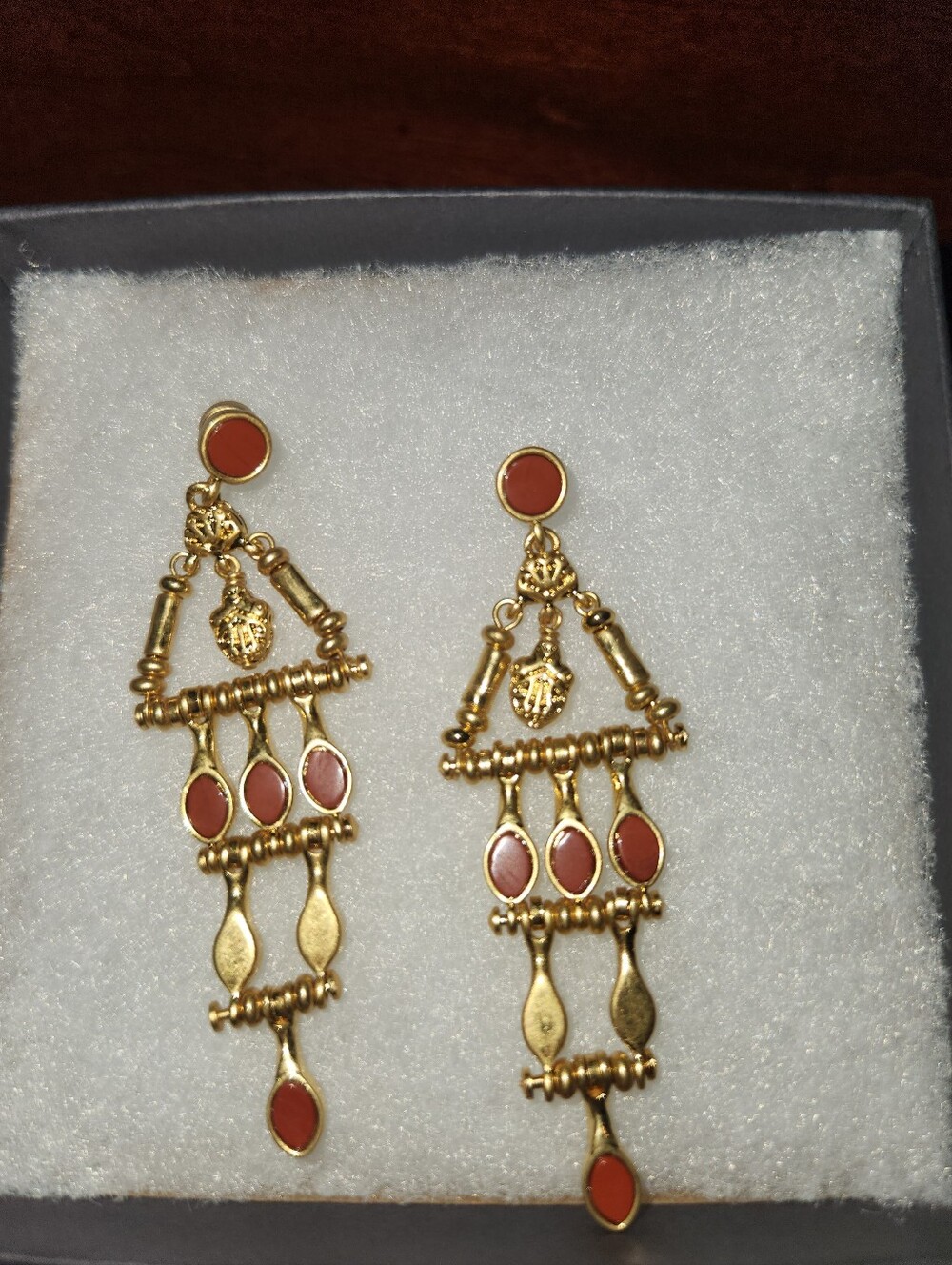 The Met Egyptian Nefer Amulet Red Jasper Jewelry Red Jasper 18k Gold Earrings